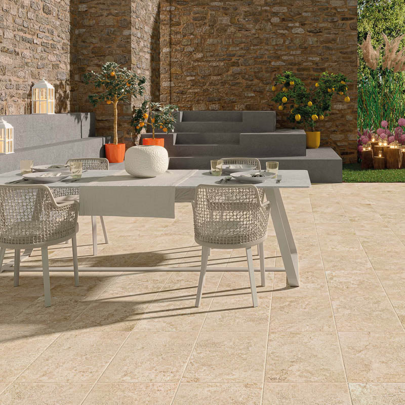Occitanie Beige Modulare Antiscivolo R11 - Pavimento Multiformato in Gres Effetto Pietra
