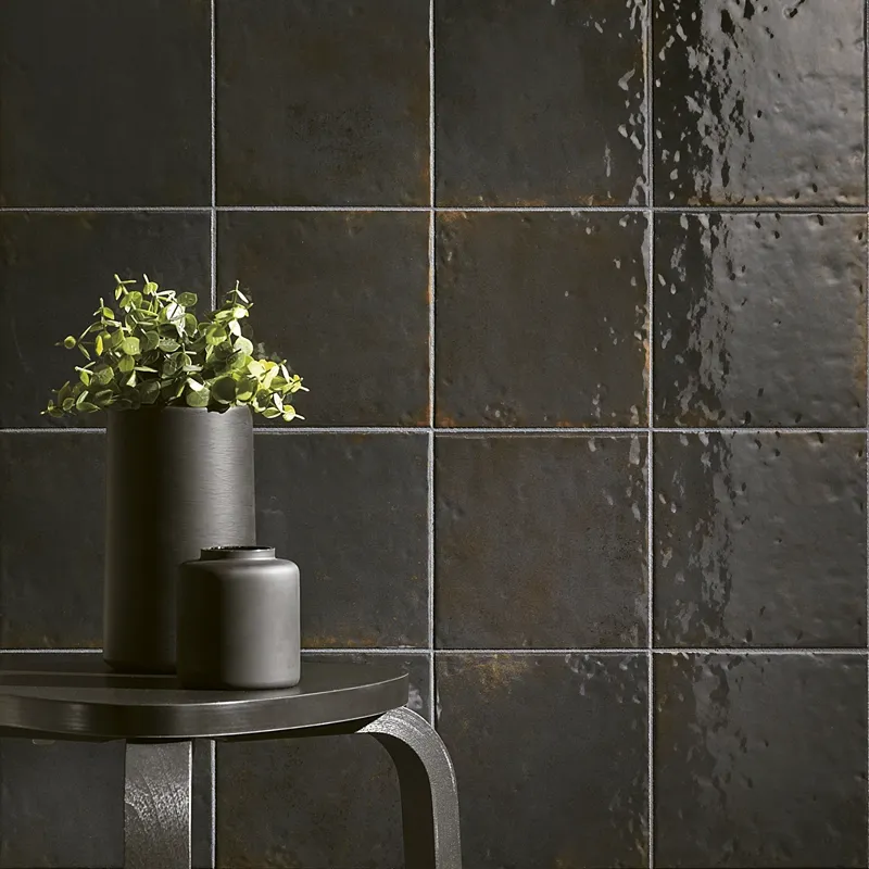 Oxida Square Black - Rivestimento In Gres Porcellanato Lucido 16,5x16,5