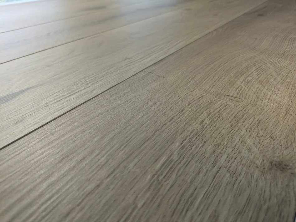 Regal Wood Nut - Gres Porcellanato Effetto Legno 20x120 Rettificato Scontato - Image 7