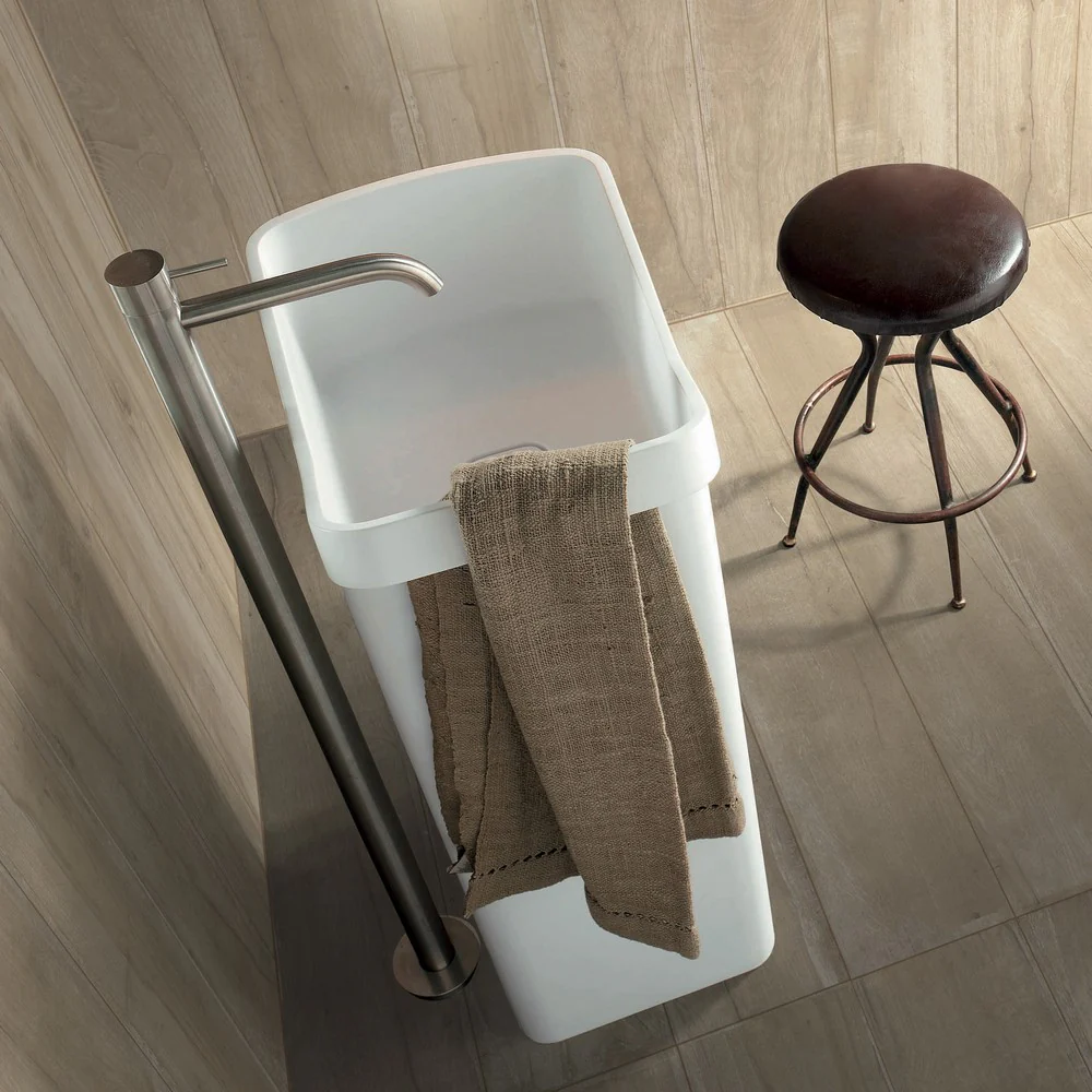 Savage Almond - Gres Porcellanato Effetto Legno Anticato 20x120 Naturale