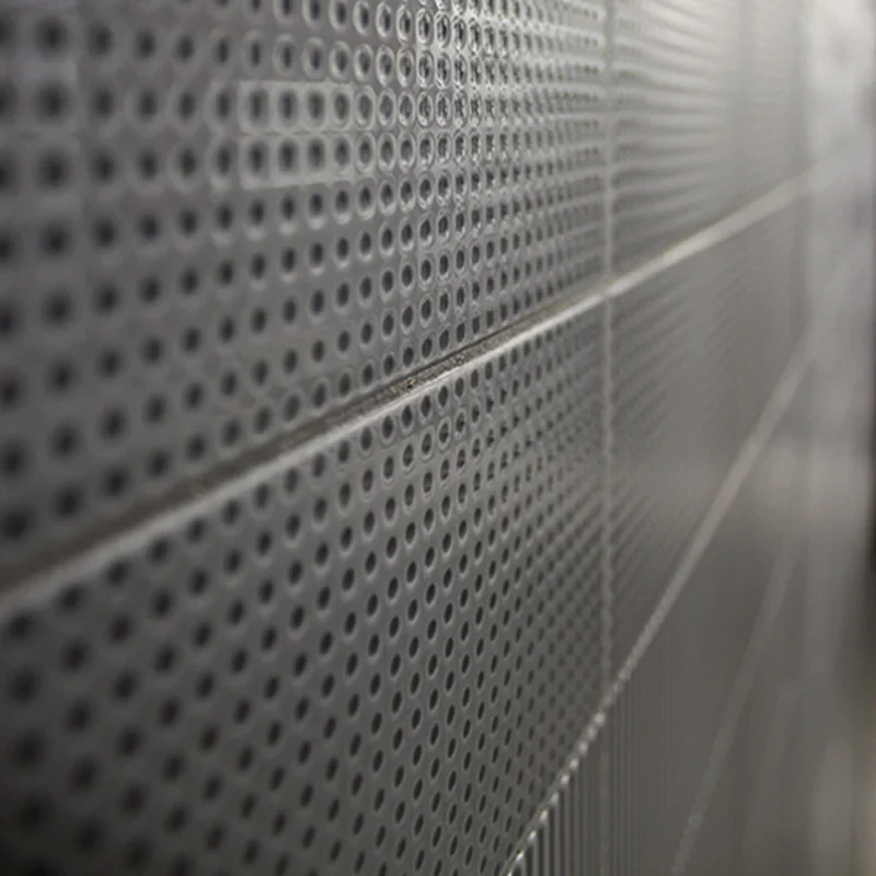 Sketches Charcoal Dots – Rivestimento Puntinato Lucido 10x20 - Image 3